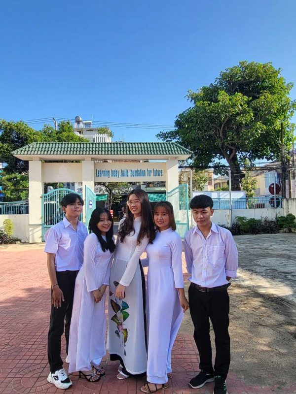 Xét tuyển sinh lớp 10 trường THPT Nguyễn Bỉnh Khiêm